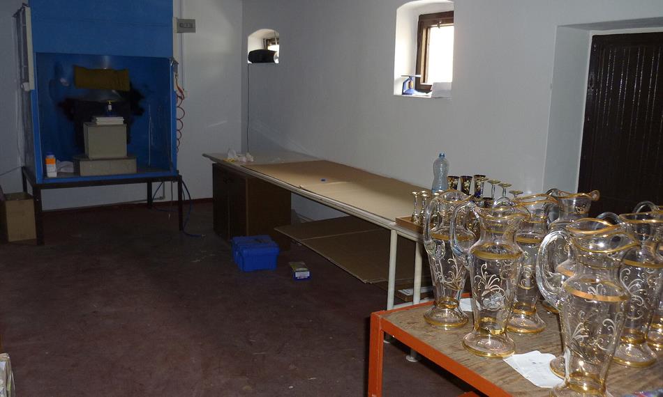 2013-4-23-110versace (23).jpg